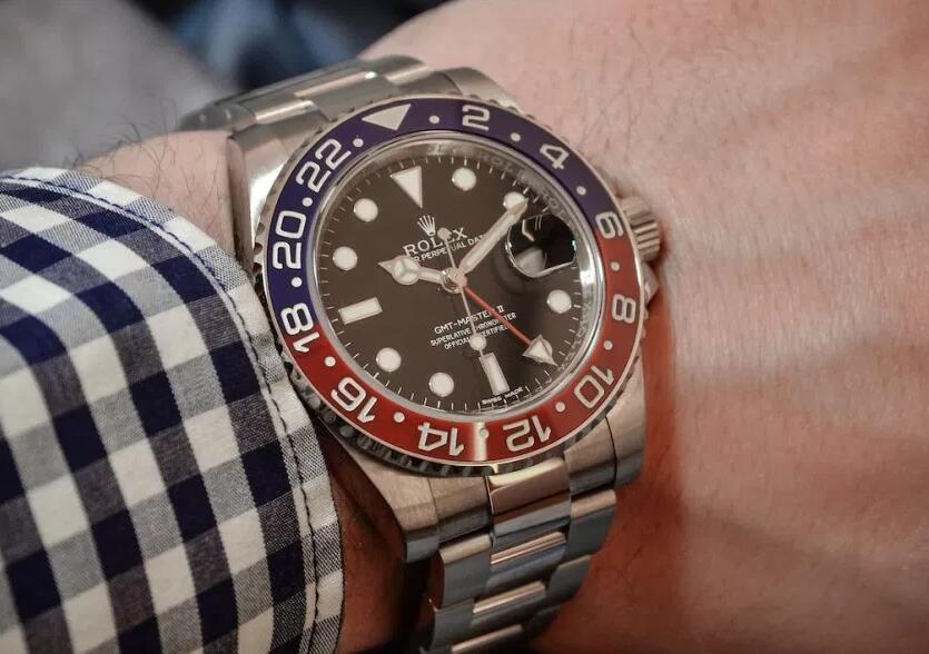 Special Rolex Launched The Unqiue Red And Blue Replica Rolex GMT-Master II Watches