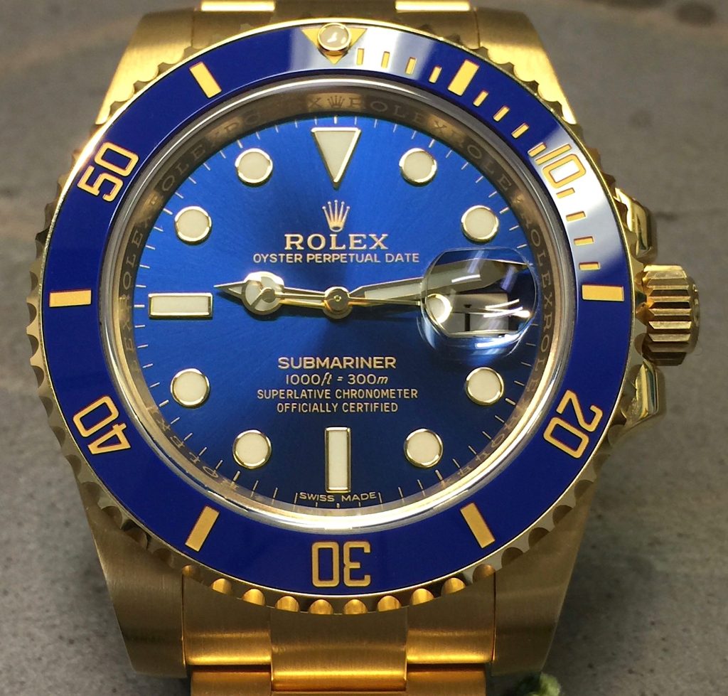 40MM Glossy Yellow Gold Rolex Submariner Replica Watches With A Great Popularity