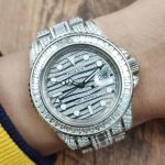 Hot fake watches for men are composed of white gold and diamonds.