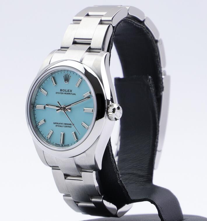 Online replica watches are quite quality with the delicate Oystersteel material.